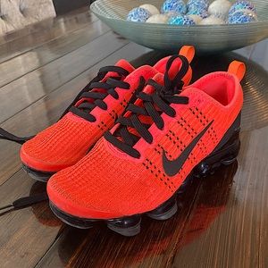 Nike Vapormax hyper Crimson
